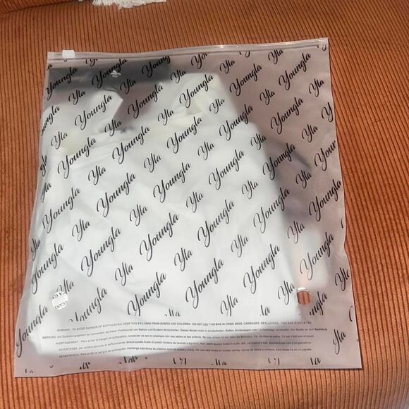 Young LA Waist Delete Tee Size XS In White Brand New With Tags & packaging - Picture 5 of 5